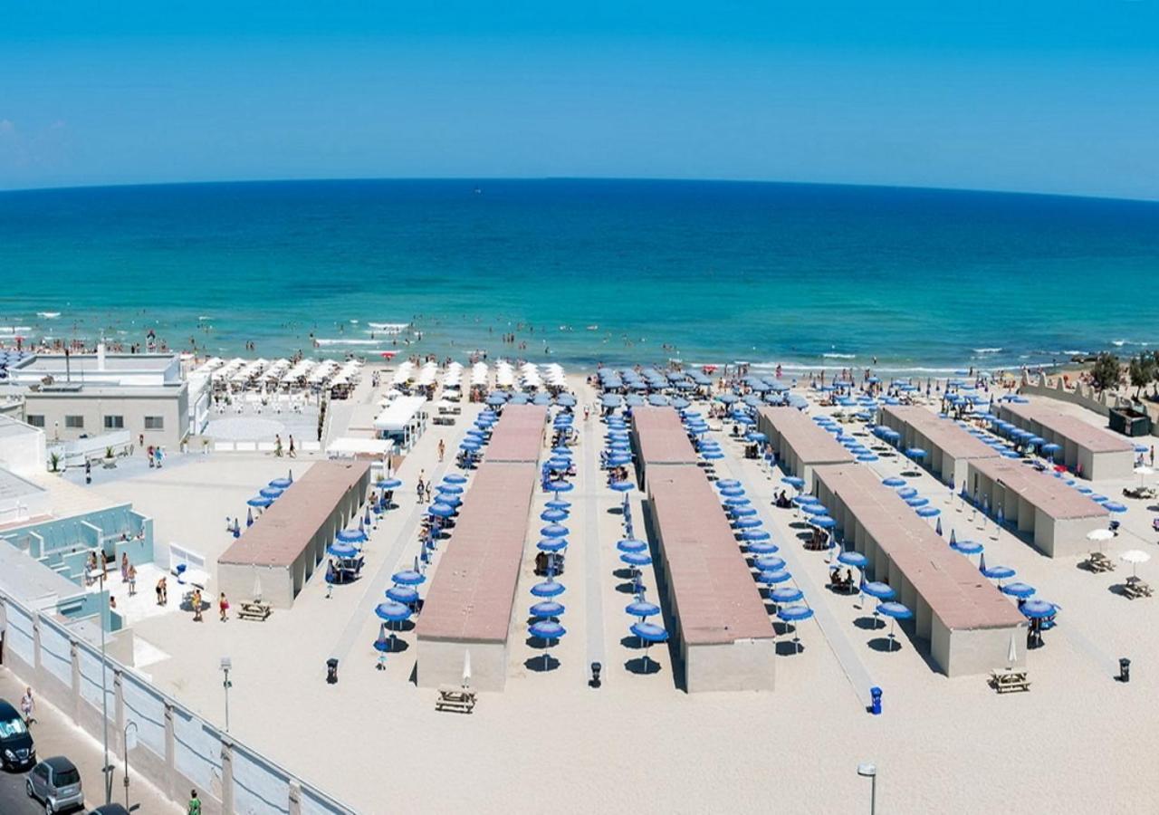 Stanza con vista Mare Appartamento Bari Esterno foto